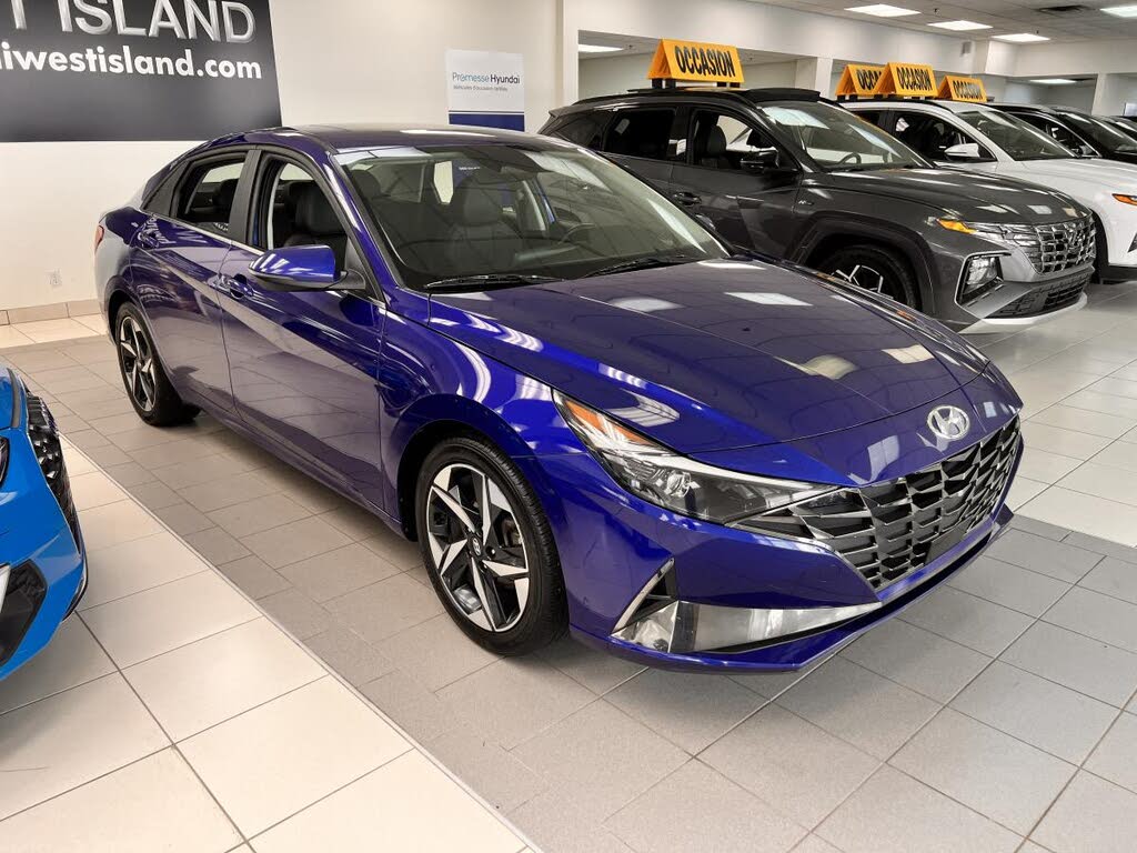 Hyundai Elantra Ultimate FWD 2022