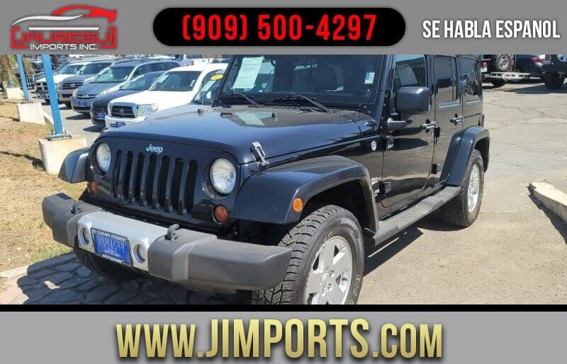 2011 Jeep Wrangler Unlimited Sahara 4WD