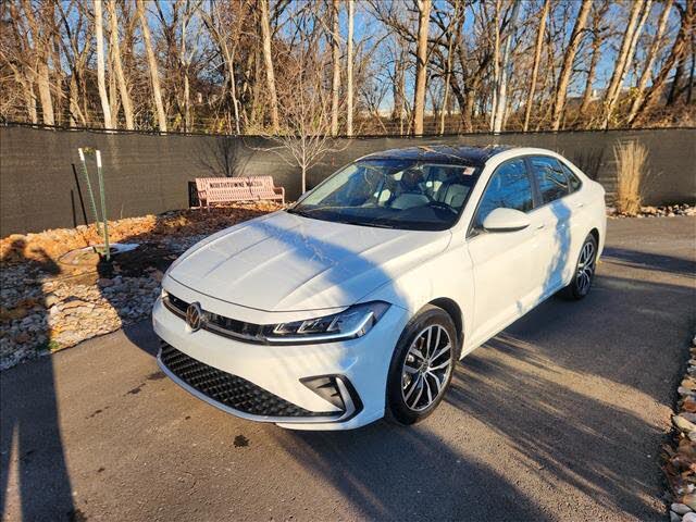 2025 Volkswagen Jetta SE FWD