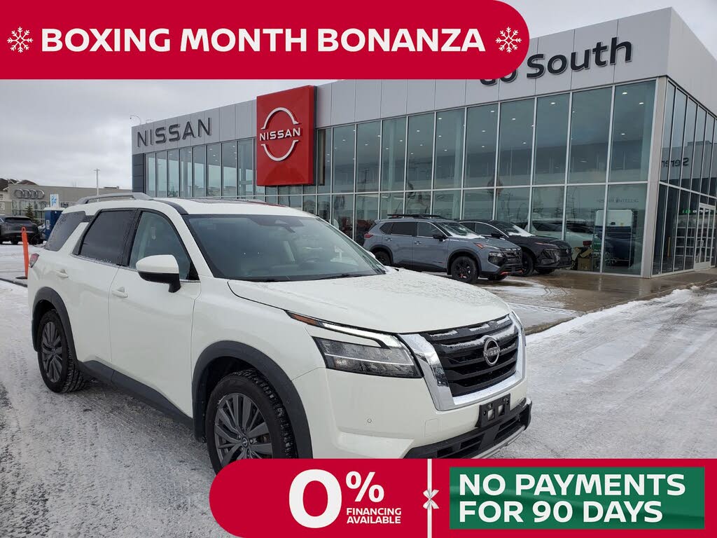 2022 Nissan Pathfinder SL 4WD