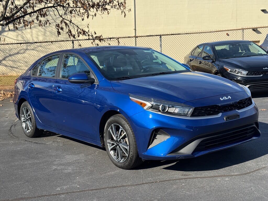 2023 Kia Forte LXS FWD