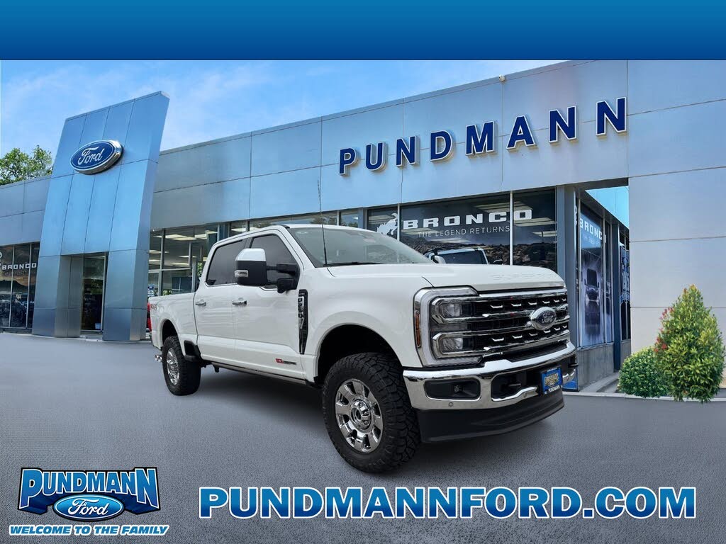 2025 Ford F-250 Super Duty Lariat Crew Cab 4WD