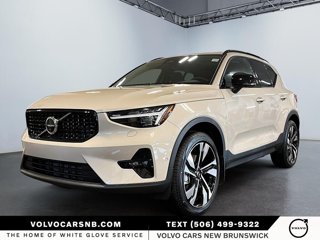 2026 Volvo XC40 B5 Ultra AWD