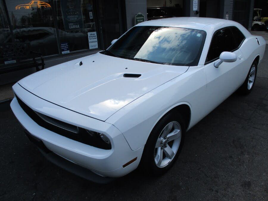 2014 Dodge Challenger SXT RWD