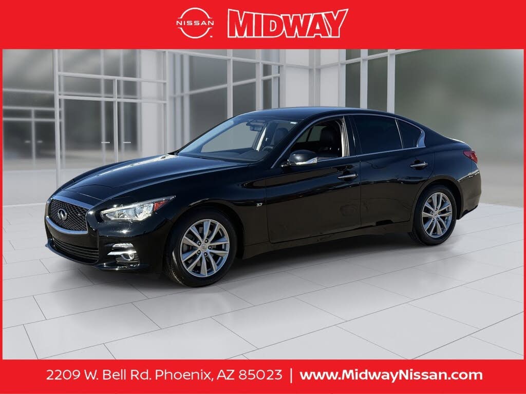 2015 INFINITI Q50 3.7 RWD