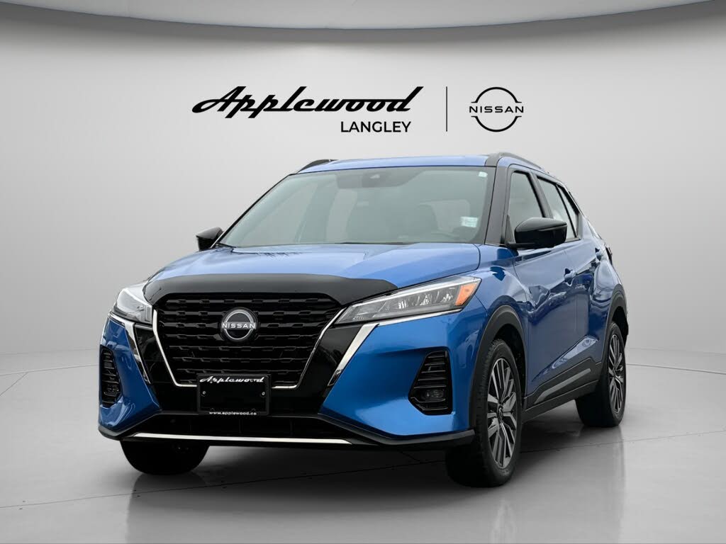 2023 Nissan Kicks SR FWD