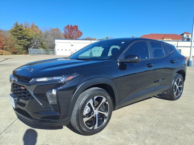 2024 Chevrolet Trax RS with 1RS FWD