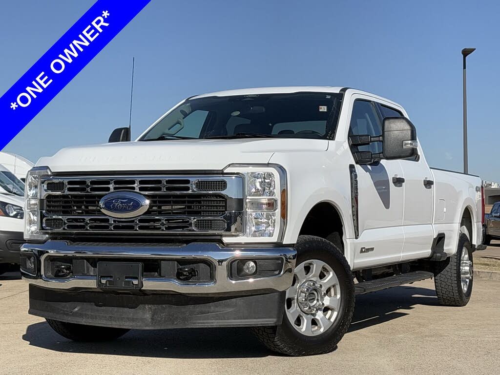 2024 Ford F-350 Super Duty XLT Crew Cab 4WD