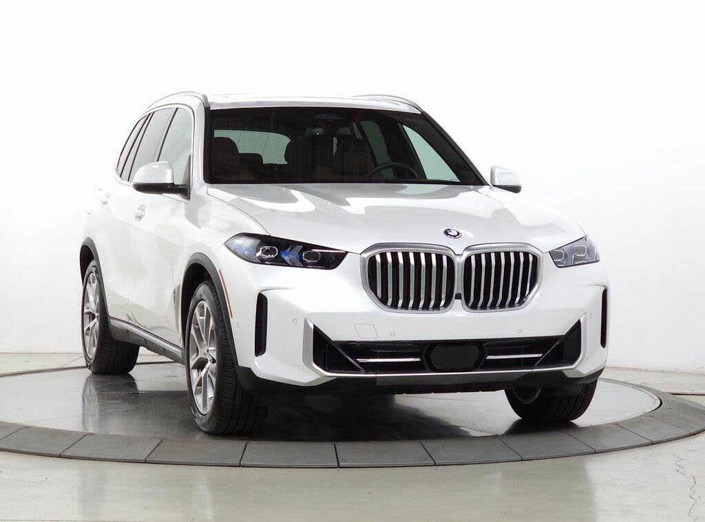 2025 BMW X5 xDrive50e AWD