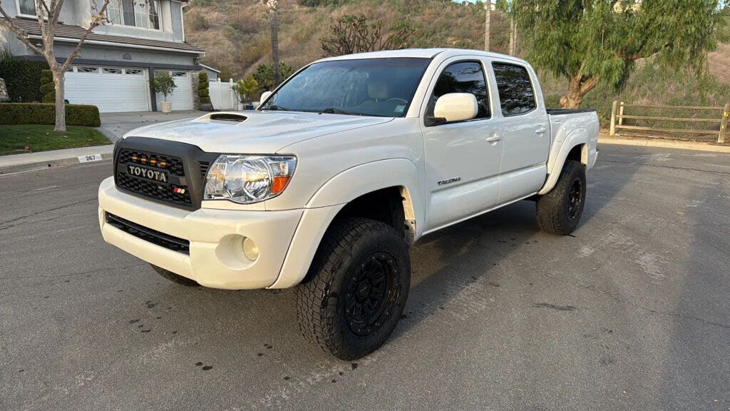 2006 Toyota Tacoma V6 4dr Double Cab 4WD SB with automatic