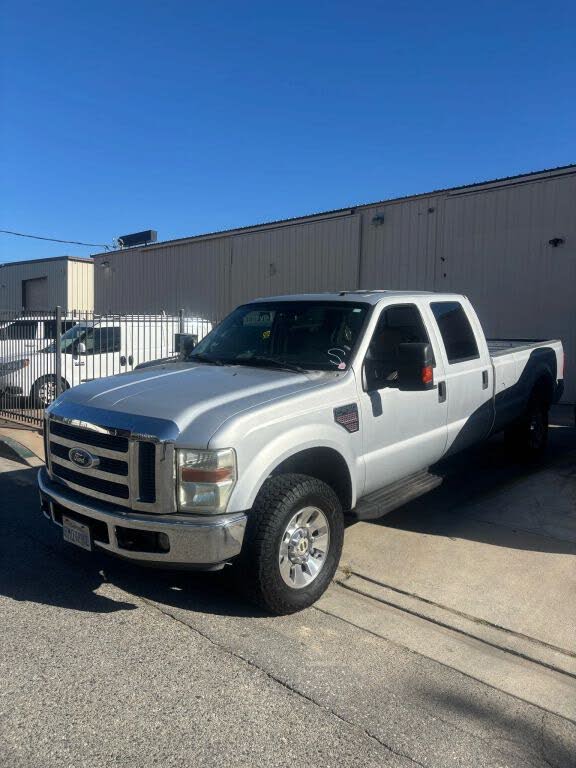2008 Ford F-250 Super Duty Lariat Crew Cab 4WD