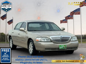 Lincoln Town Car Signature Limited