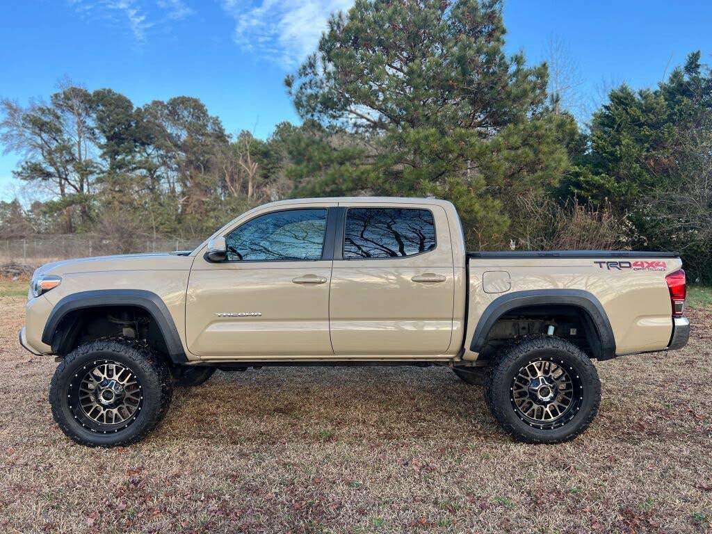 2016 Toyota Tacoma Double Cab V6 TRD Off Road 4WD