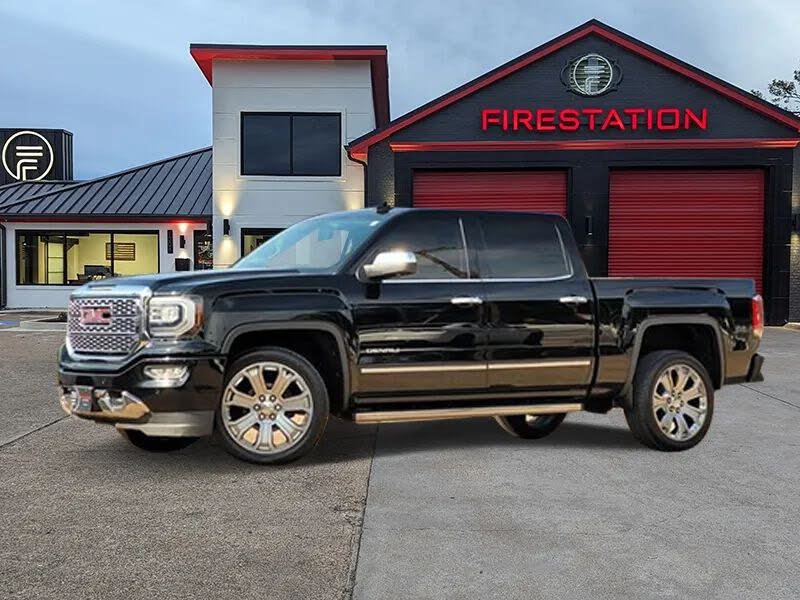 2017 GMC Sierra 1500 Denali Crew Cab 4WD