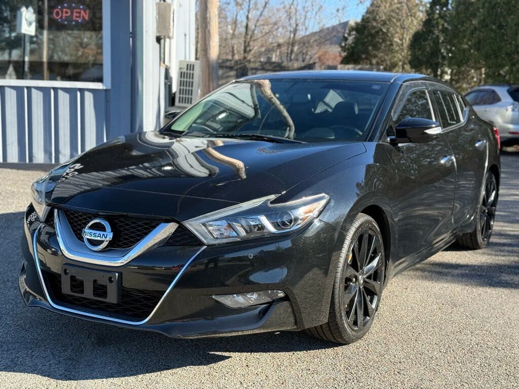 2017 Nissan Maxima SR FWD