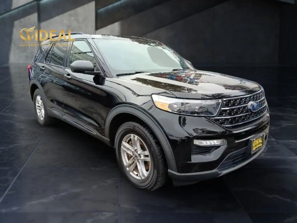2020 Ford Explorer XLT AWD