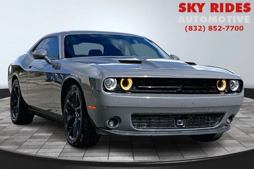 2023 Dodge Challenger SXT RWD