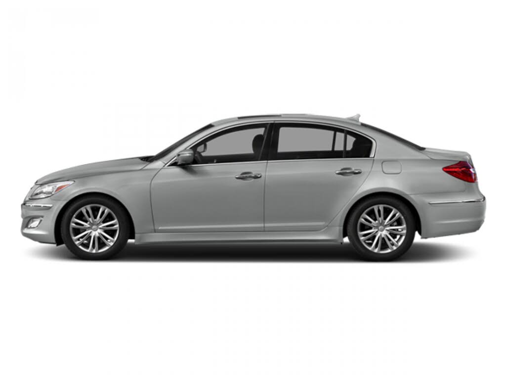 2013 Hyundai Genesis 3.8 RWD