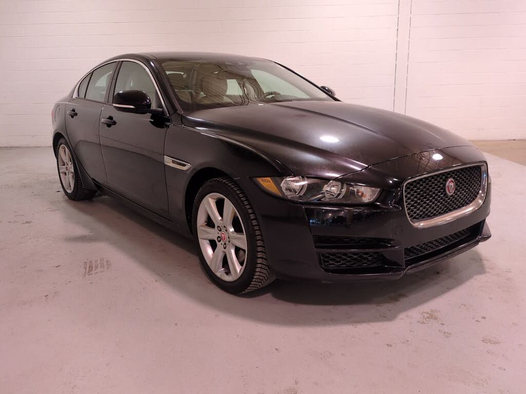 2018 Jaguar XE 25t Premium AWD
