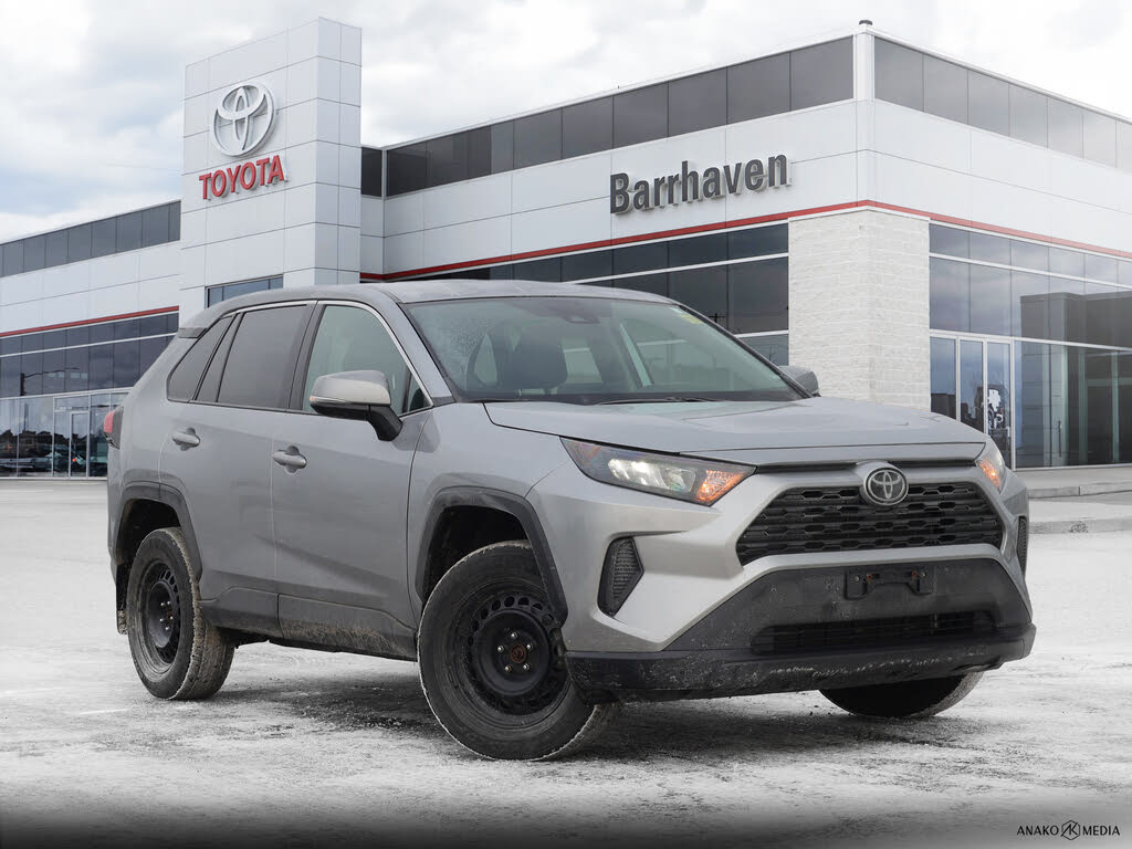 2022 Toyota RAV4 LE AWD