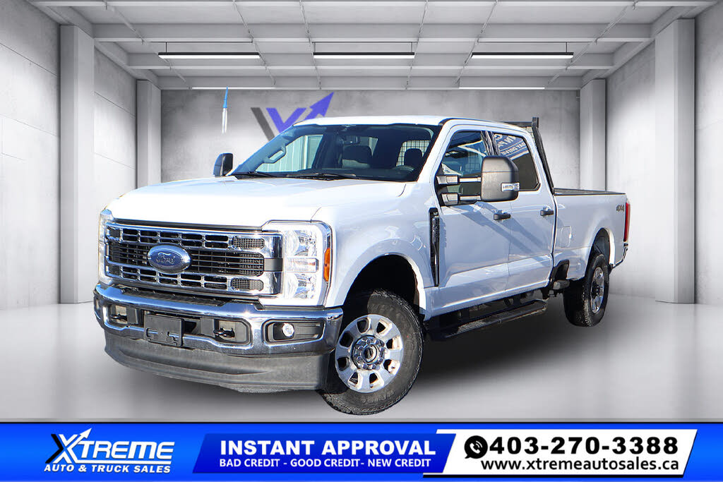 2023 Ford F-350 Super Duty XLT Crew Cab 4WD