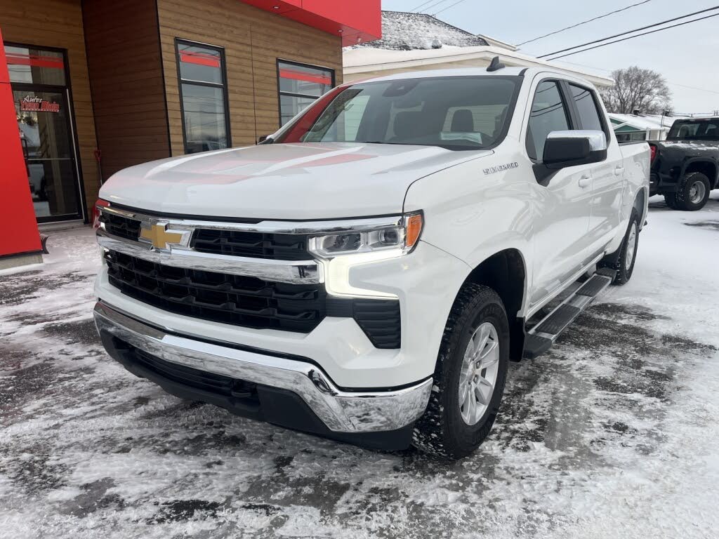 2025 Chevrolet Silverado 1500 LT Crew Cab 4WD
