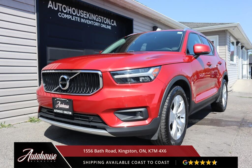2021 Volvo XC40 T5 Momentum AWD