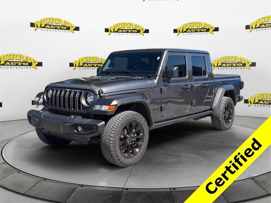 2025 Jeep Gladiator NightHawk Crew Cab 4WD