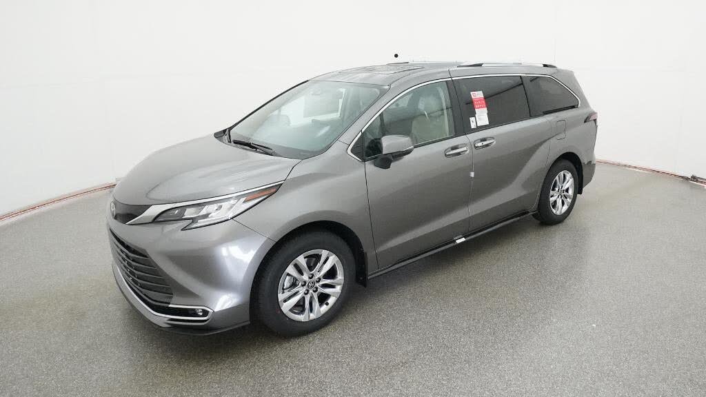 2026 Toyota Sienna Limited 7-Passenger FWD
