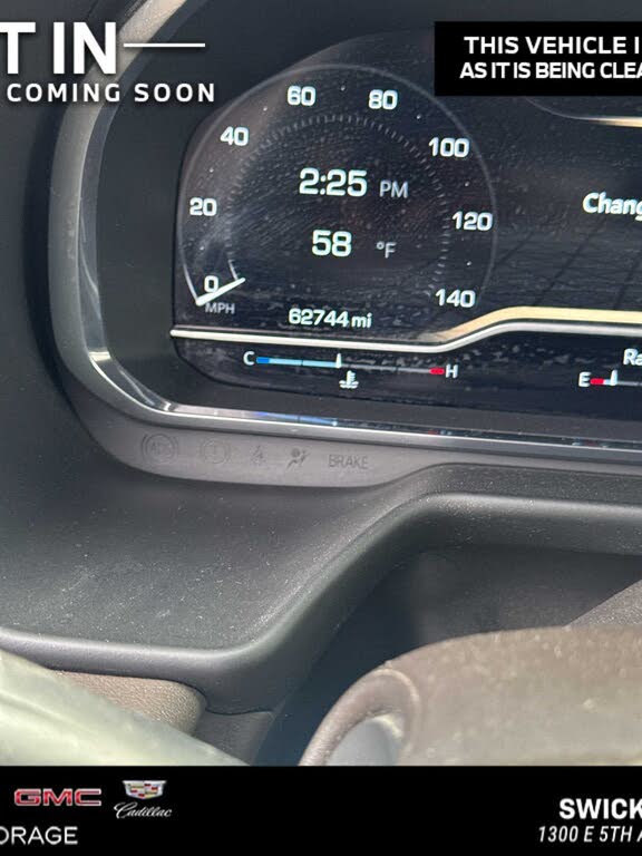 2022 GMC Yukon SLE 4WD