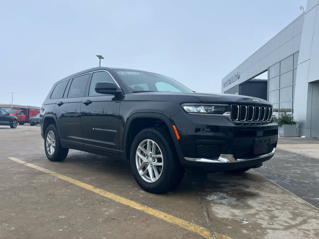 2023 Jeep Grand Cherokee L Laredo 4WD