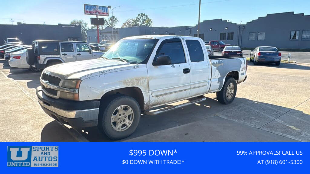 2004 Chevrolet Silverado 1500 LS Extended Cab 4WD