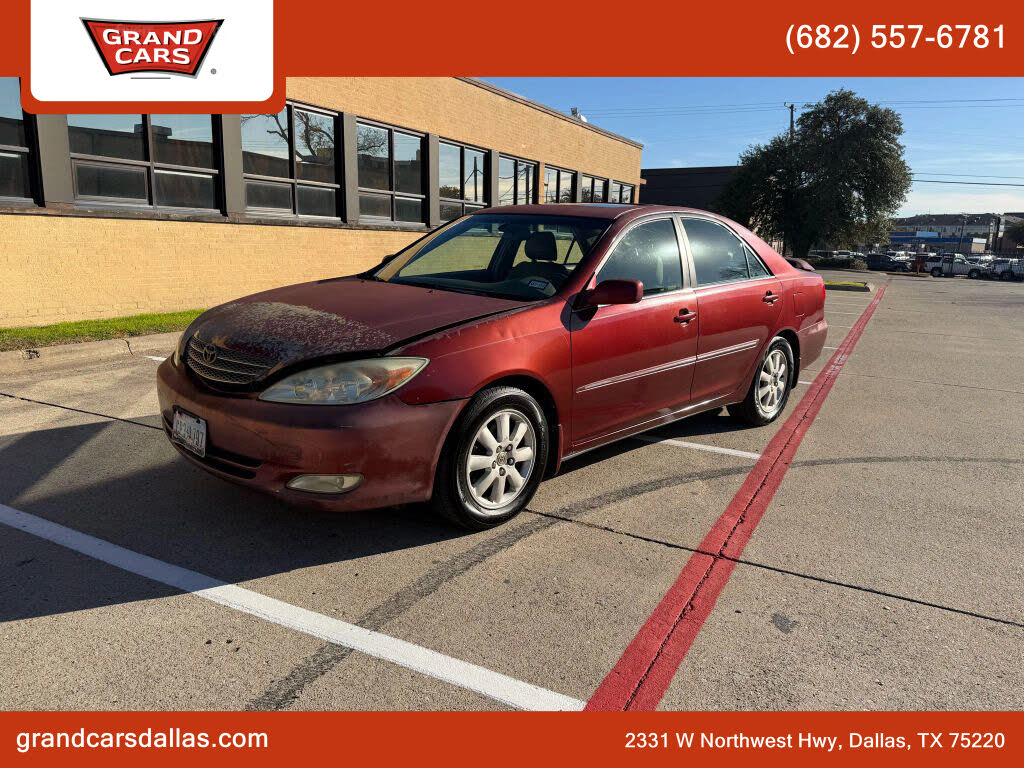 2004 Toyota Camry XLE V6 FWD