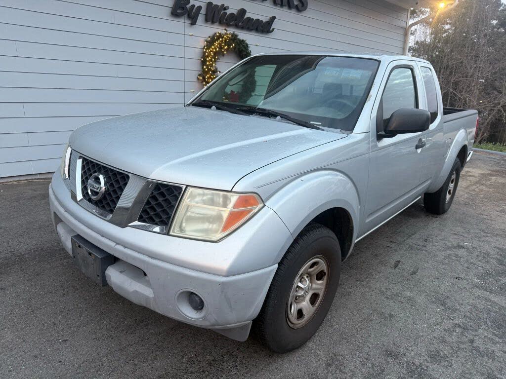 2005 Nissan Frontier 4 Dr XE King Cab SB