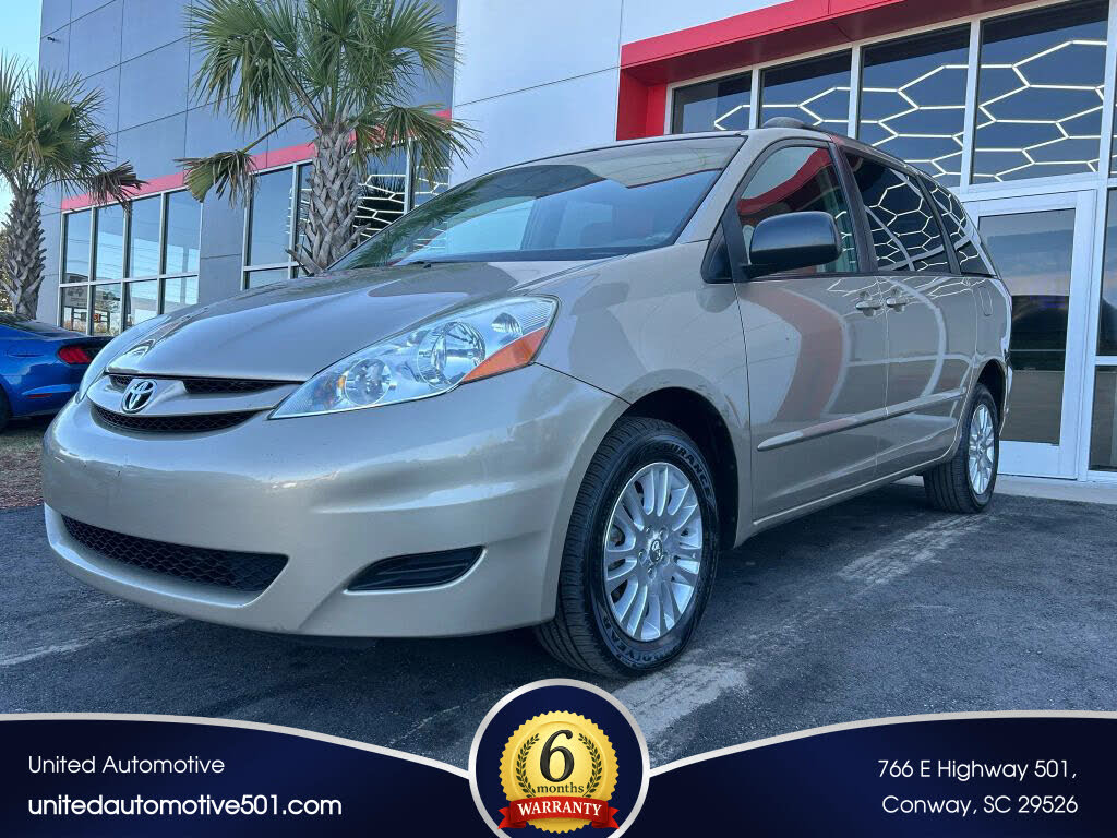 2009 Toyota Sienna CE 7-Passenger AWD