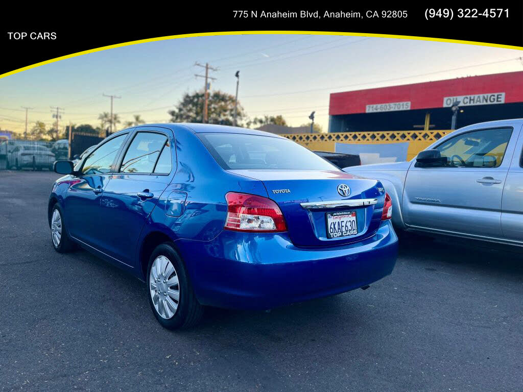 2010 Toyota Yaris Sedan