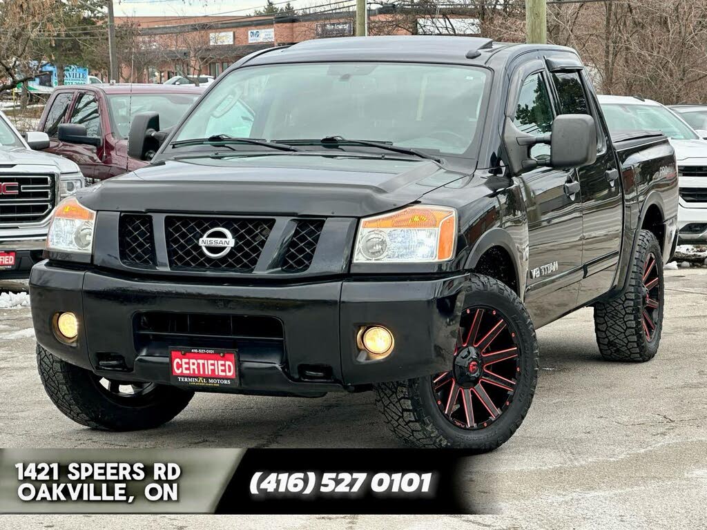 2011 Nissan Titan PRO-4X Crew Cab 4WD
