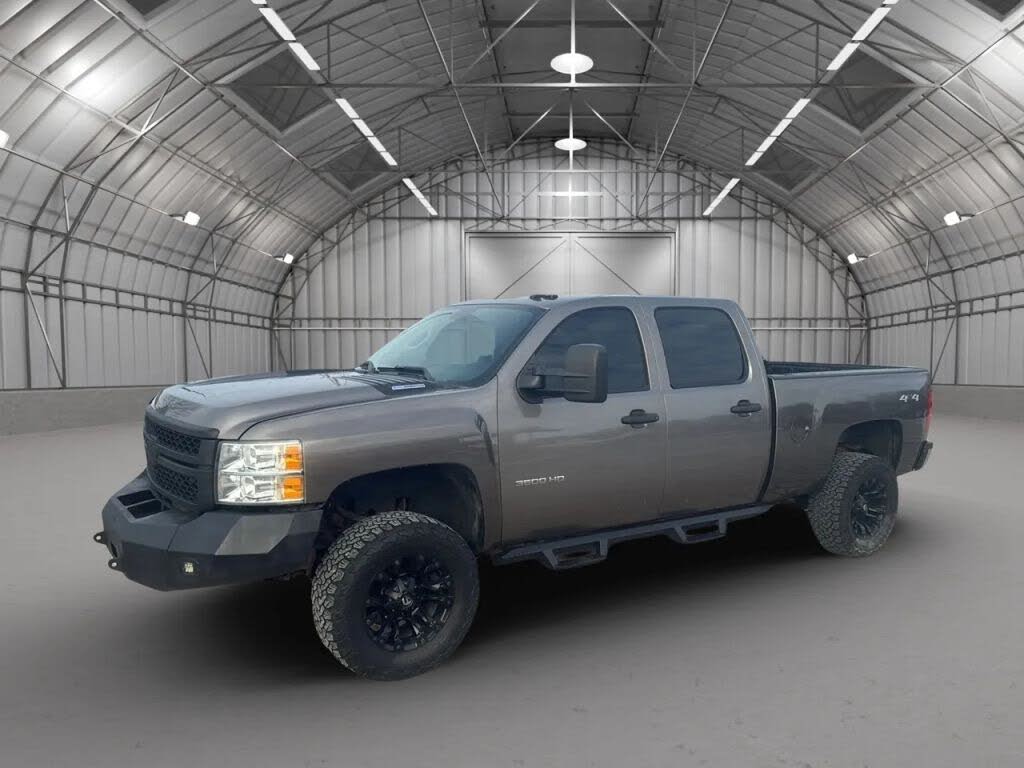 2013 Chevrolet Silverado 3500HD LT Crew Cab 4WD