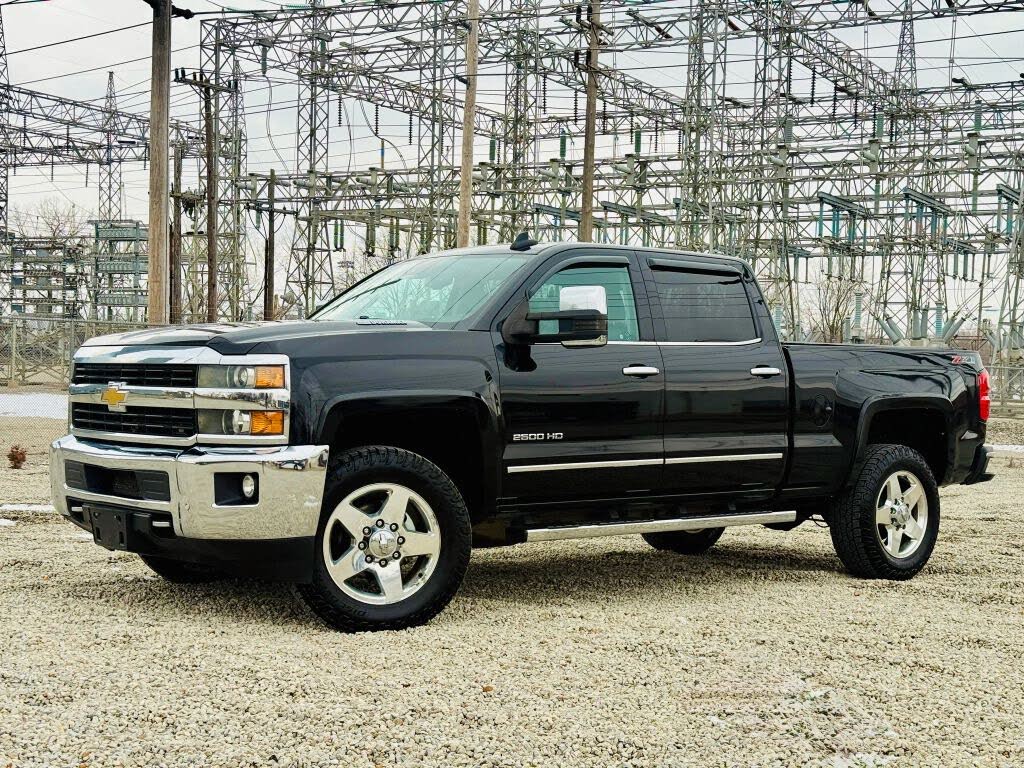 2015 Chevrolet Silverado 2500HD LTZ Crew Cab 4WD