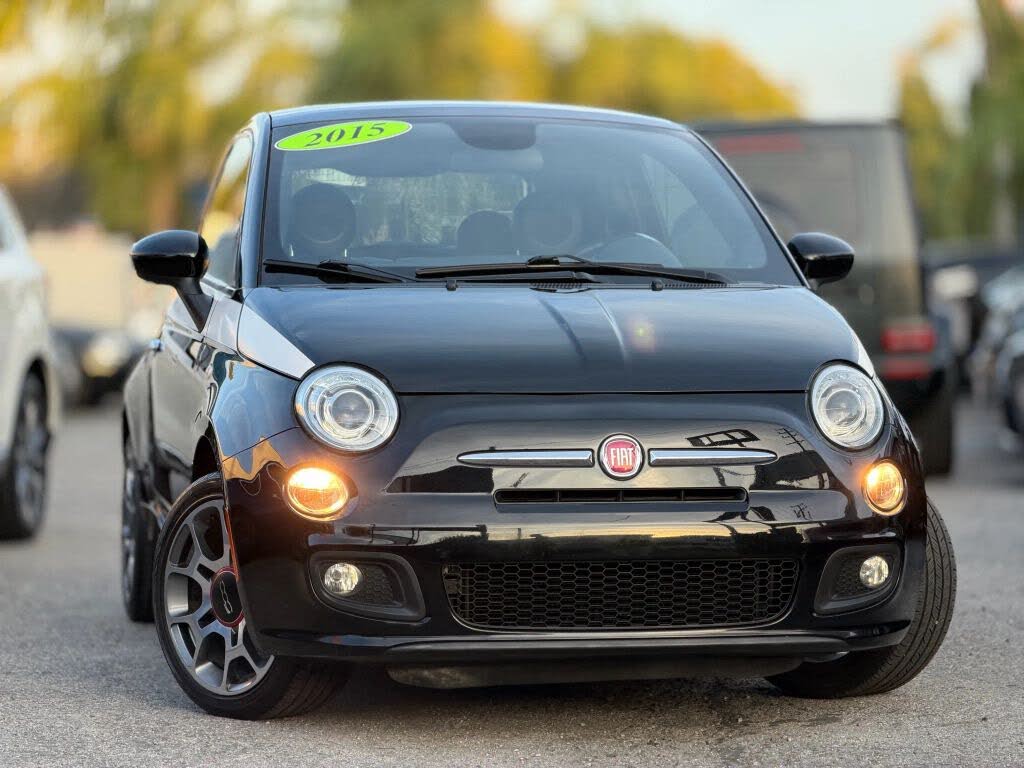 2015 FIAT 500 Sport