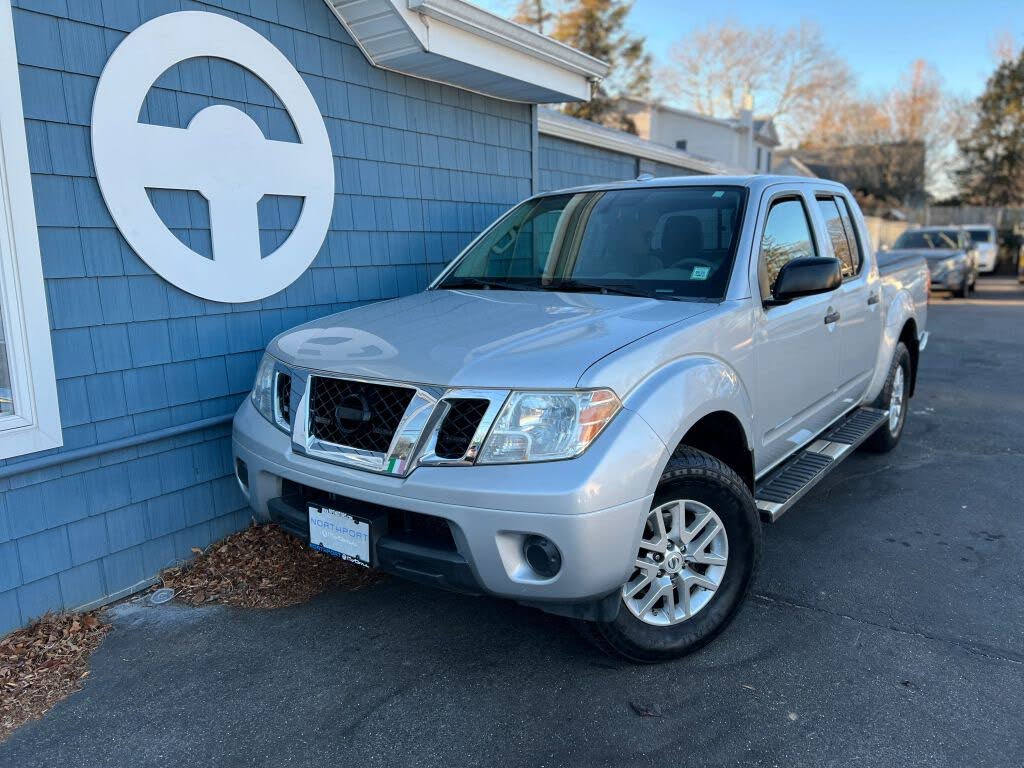 2016 Nissan Frontier SV Crew Cab 4WD