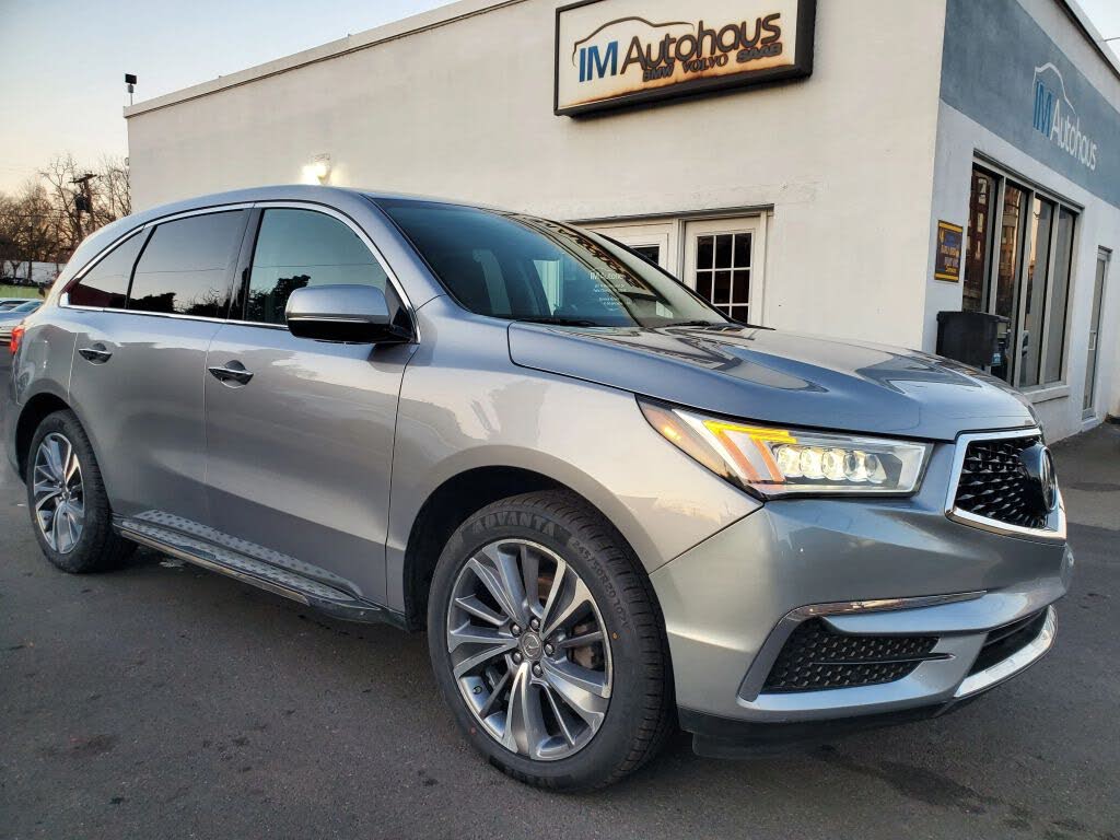 2017 Acura MDX SH-AWD with Technology Package