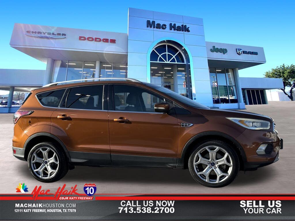 2017 Ford Escape Titanium FWD