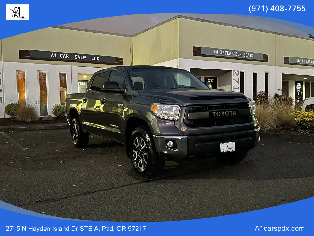 2017 Toyota Tundra SR5 CrewMax 5.7L 4WD