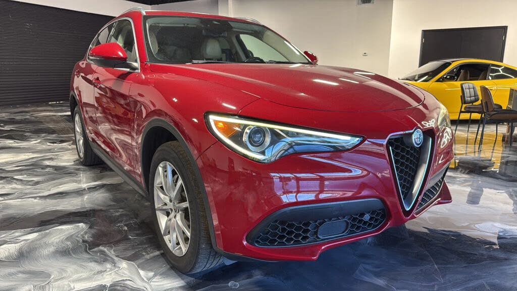 2018 Alfa Romeo Stelvio Ti Lusso AWD