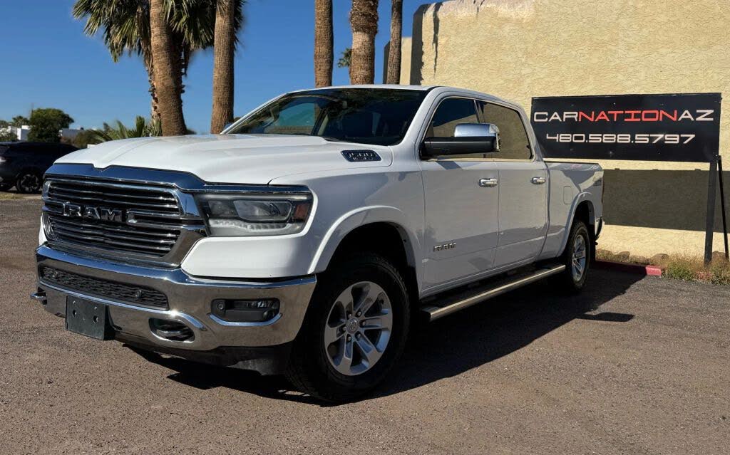 2020 RAM 1500 Laramie Crew Cab 4WD