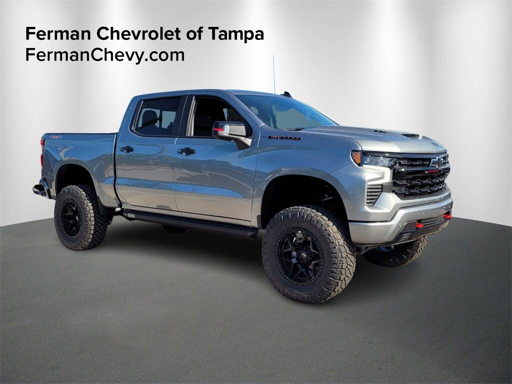 2025 Chevrolet Silverado 1500 RST Crew Cab 4WD
