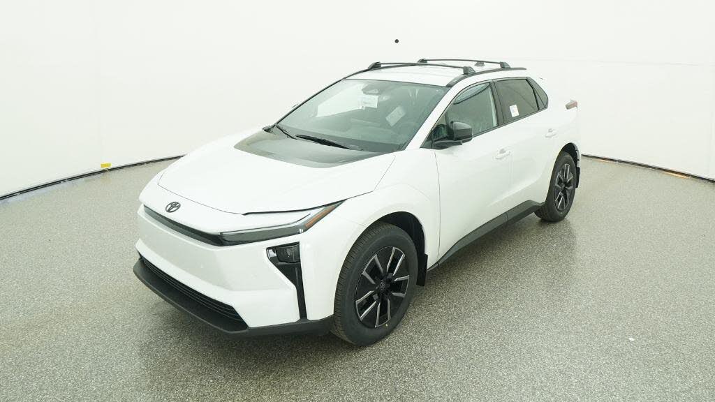 2026 Toyota bZ XLE Plus FWD