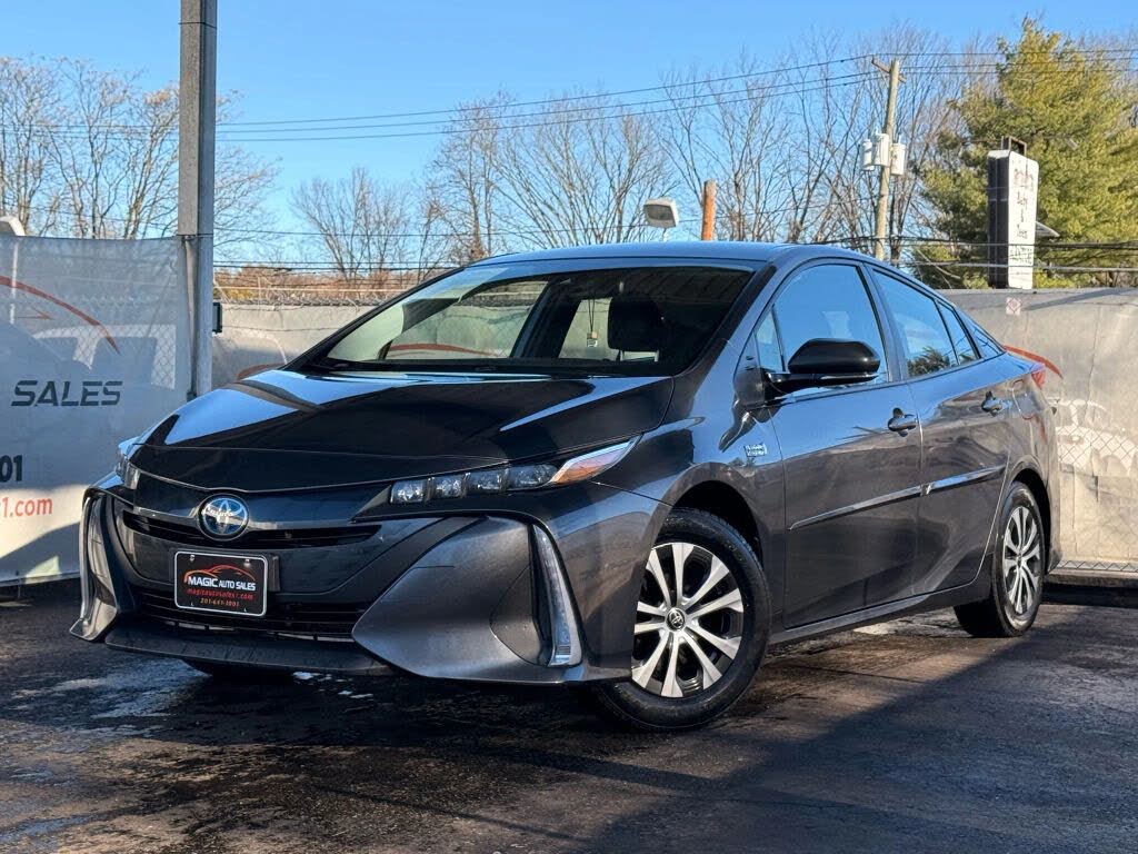 2021 Toyota Prius Prime LE FWD