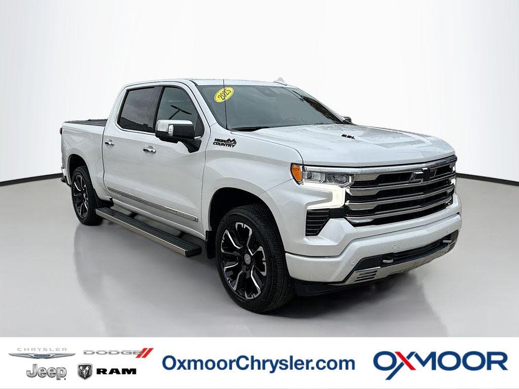 2025 Chevrolet Silverado 1500 High Country Crew Cab 4WD